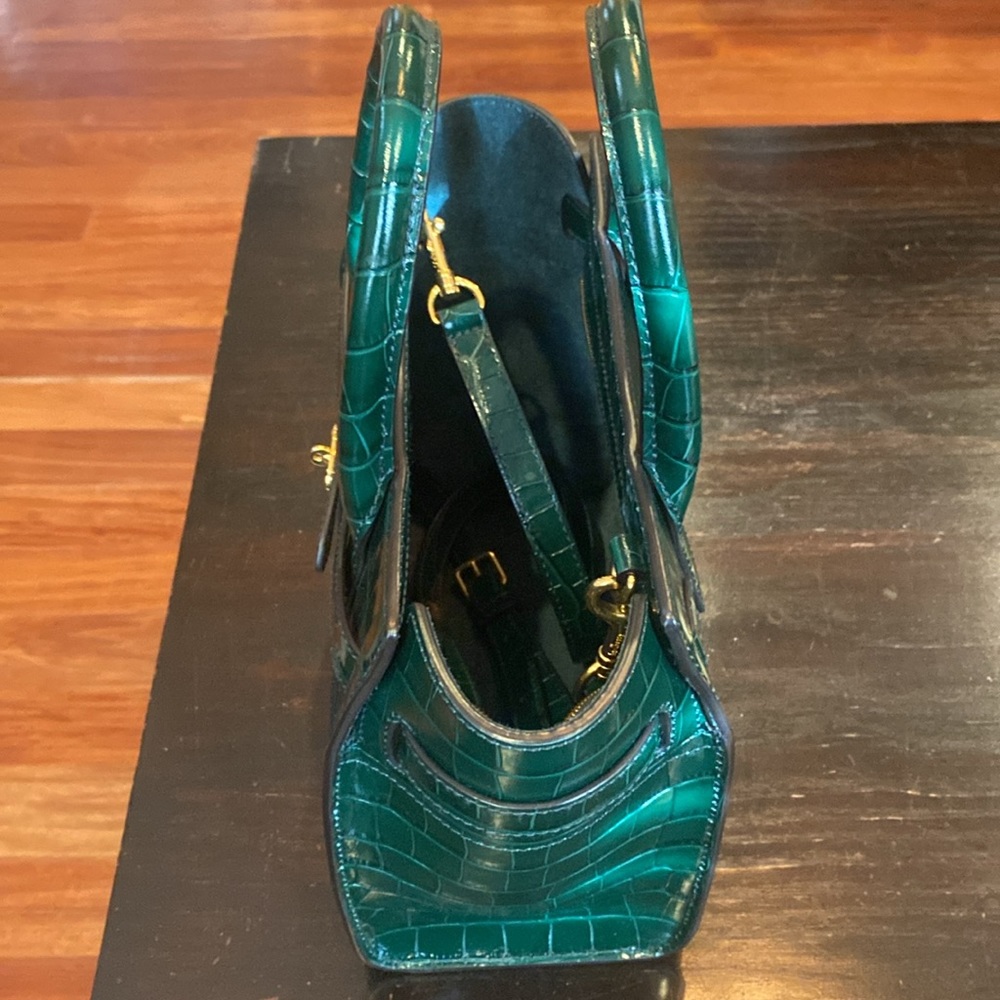 Mulberry Green Croc-Embossed Leather Crossbody Tote - Picture 2 of 6